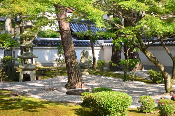 Zen Garden Landscaping in Cave Creek