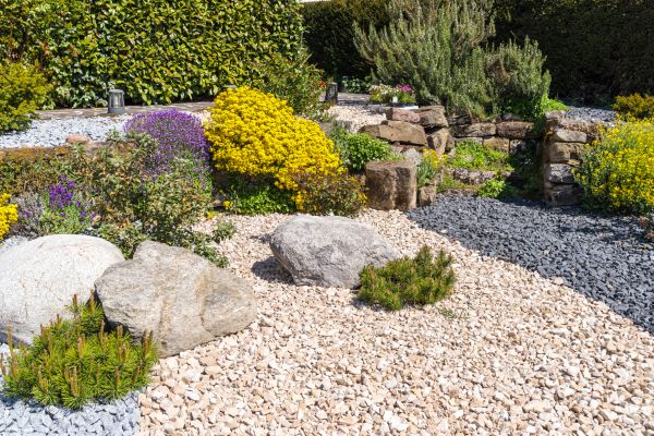Decorative Gravel Installation in Cave Creek